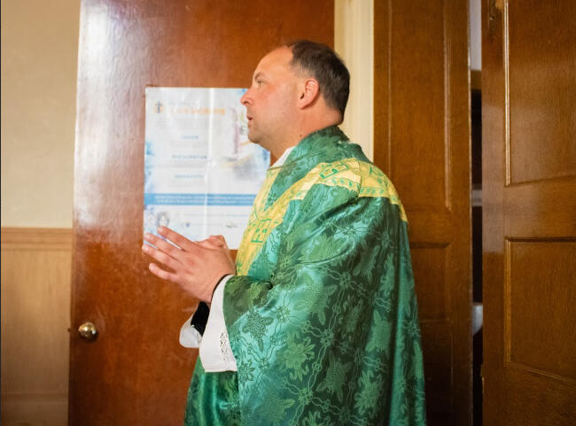 Priest Attending Old Mines Church 2023